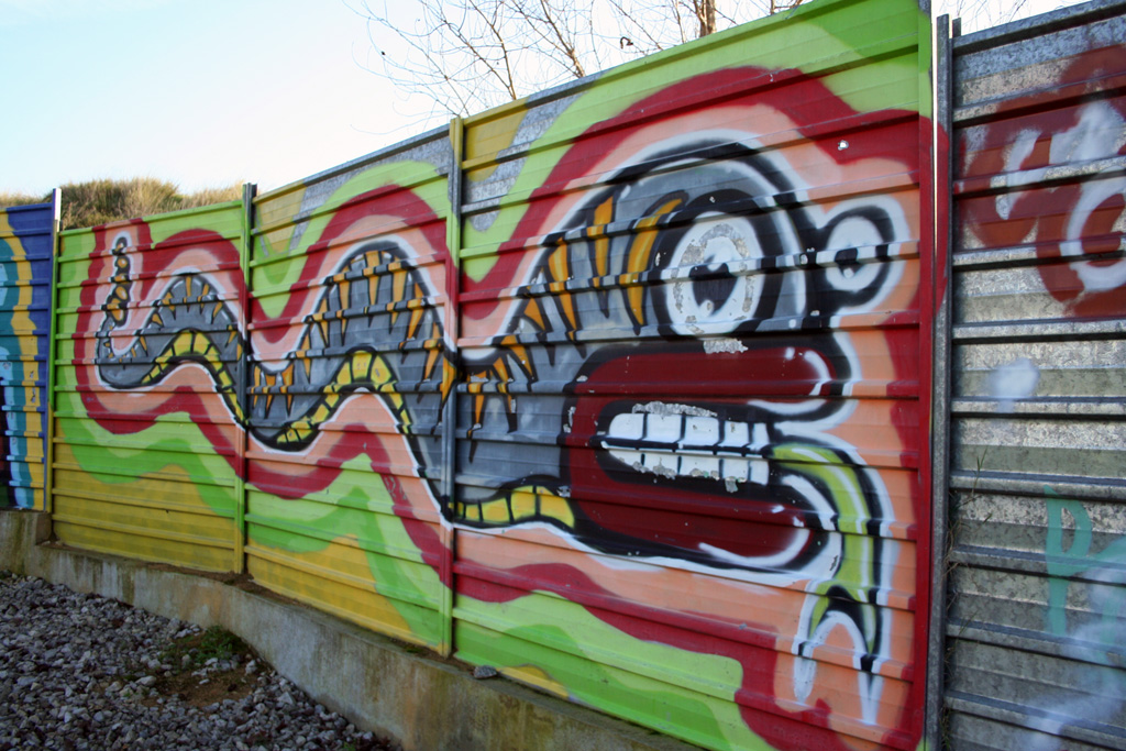 Detail Graffiti Wall Snake Nomer 28