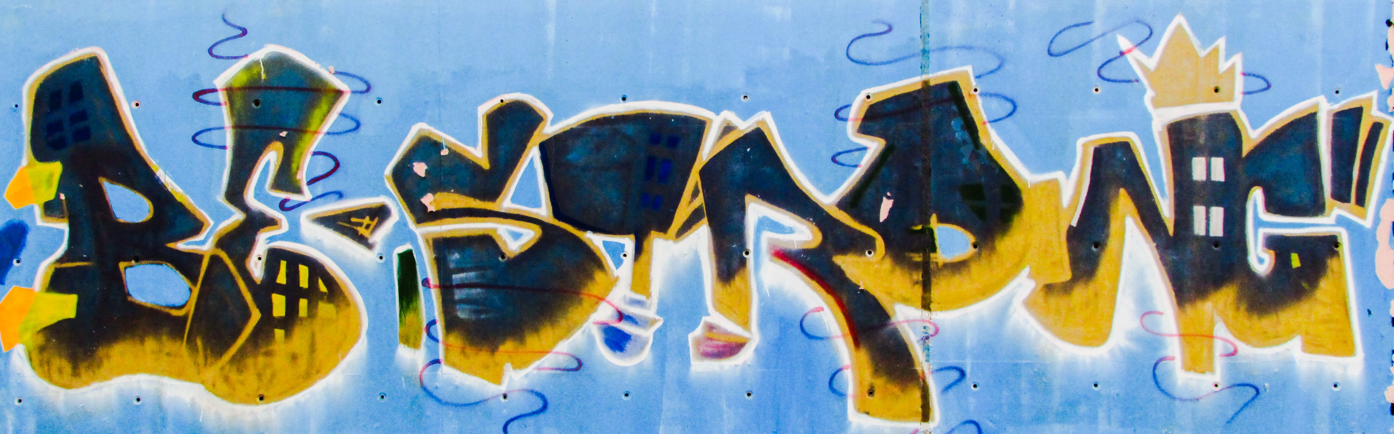 Detail Graffiti Warna Biru Nomer 20