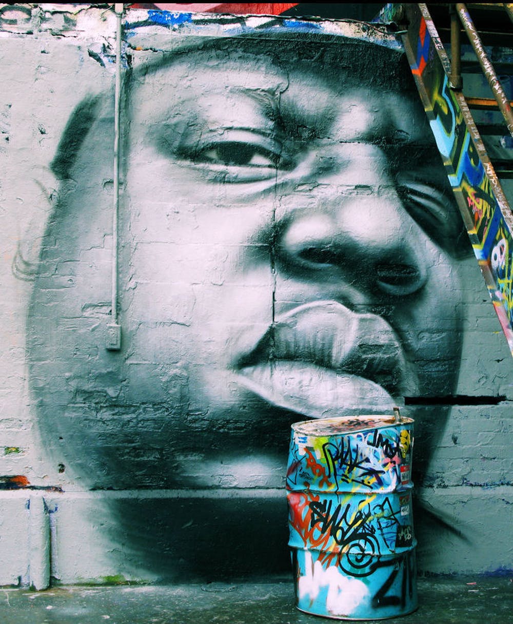 Detail Graffiti Nomer 18