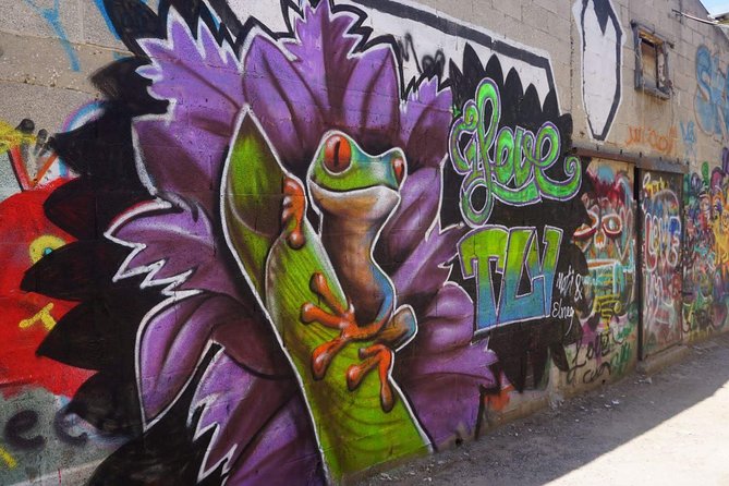 Detail Graffiti Nomer 21