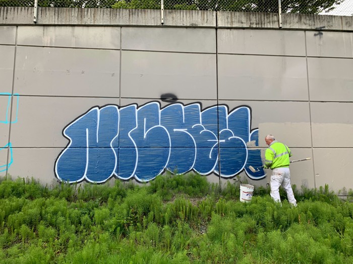 Detail Graffiti Nomer 34