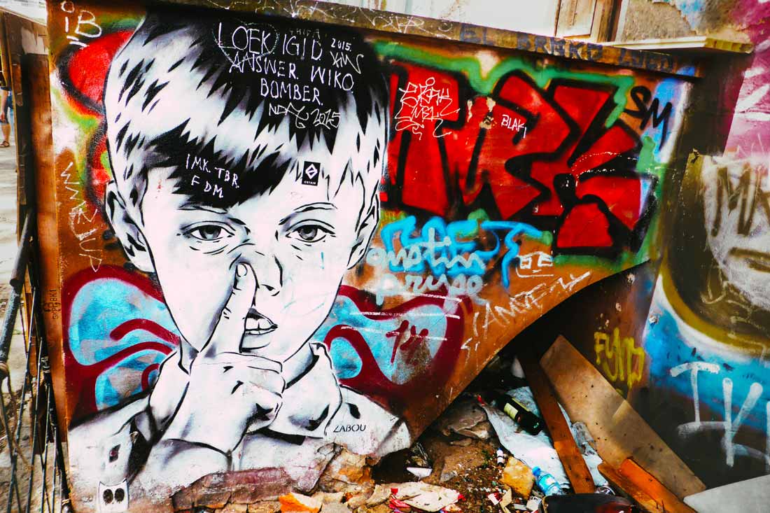 Detail Graffiti Nomer 51