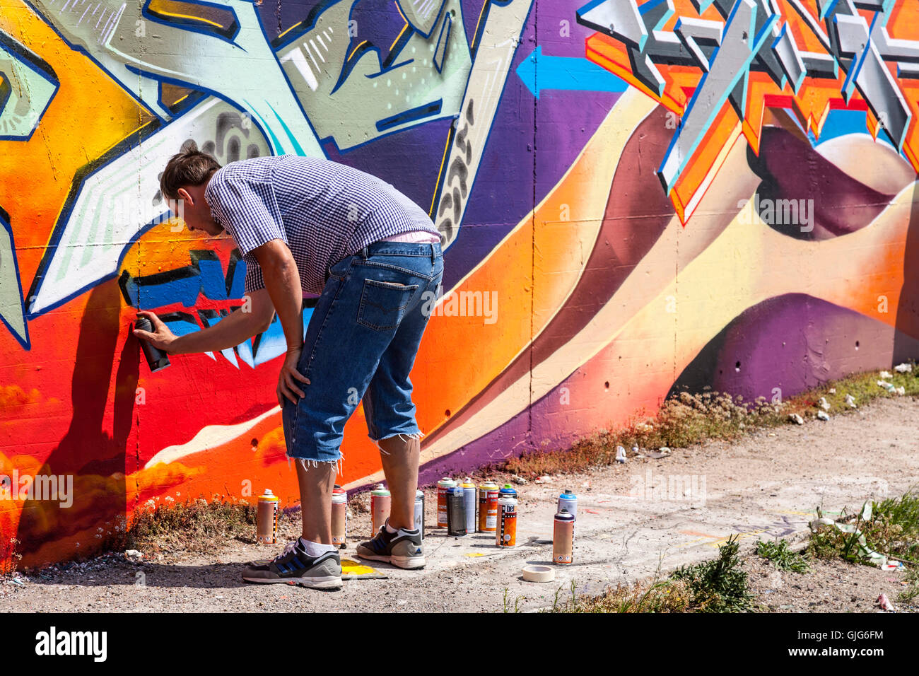 Detail Graffiti Work Hard Nomer 43