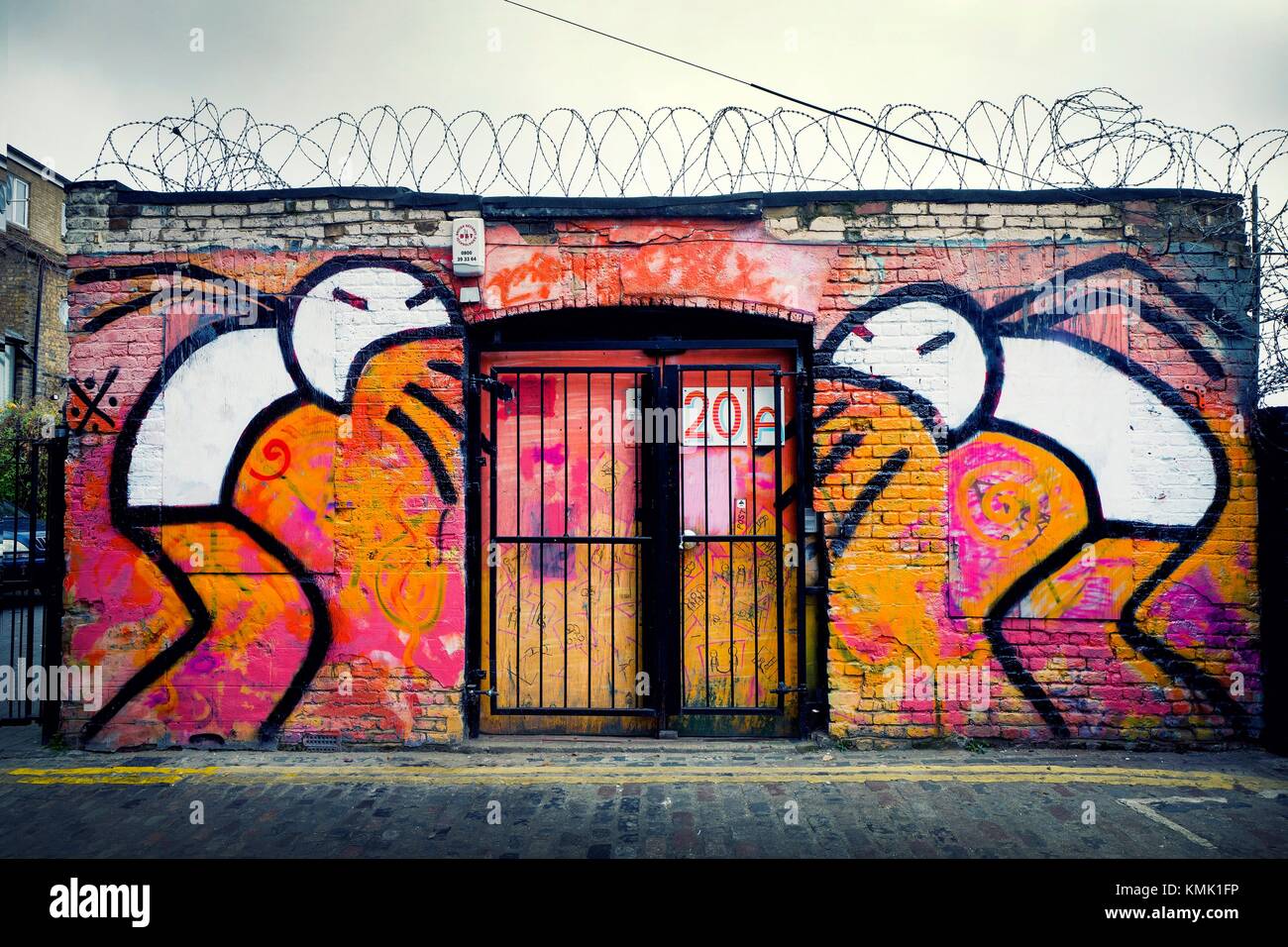 Detail Graffiti Workshop London Nomer 53