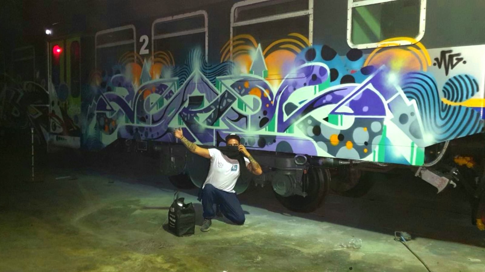 Detail Graffiti Writter I Nomer 7