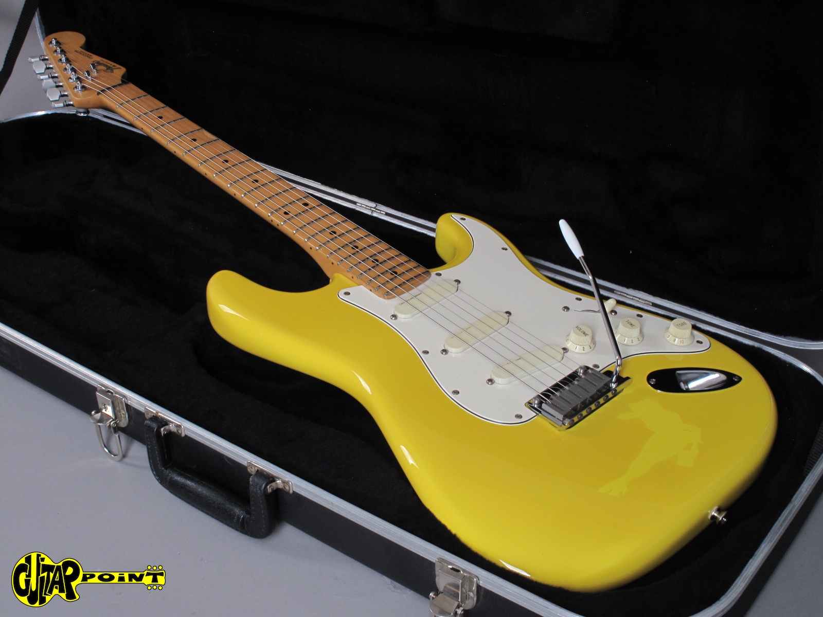 Detail Graffiti Yellow Telecaster Nomer 46