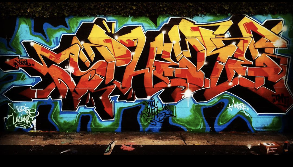 Detail Graffiti Young Lex Nomer 12