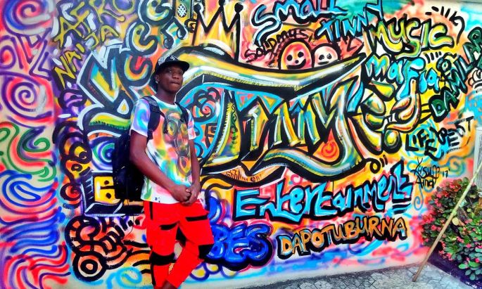 Detail Graffiti Yusuf Ruth Nomer 27