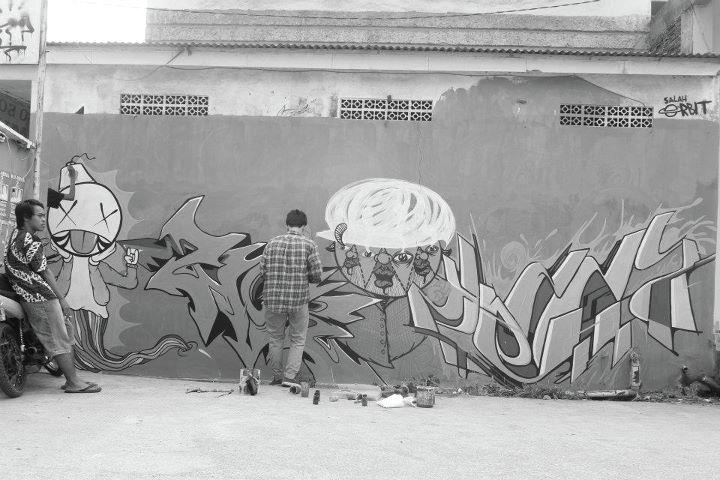 Detail Graffiti Zaman Noww Hitam Putuh Nomer 23