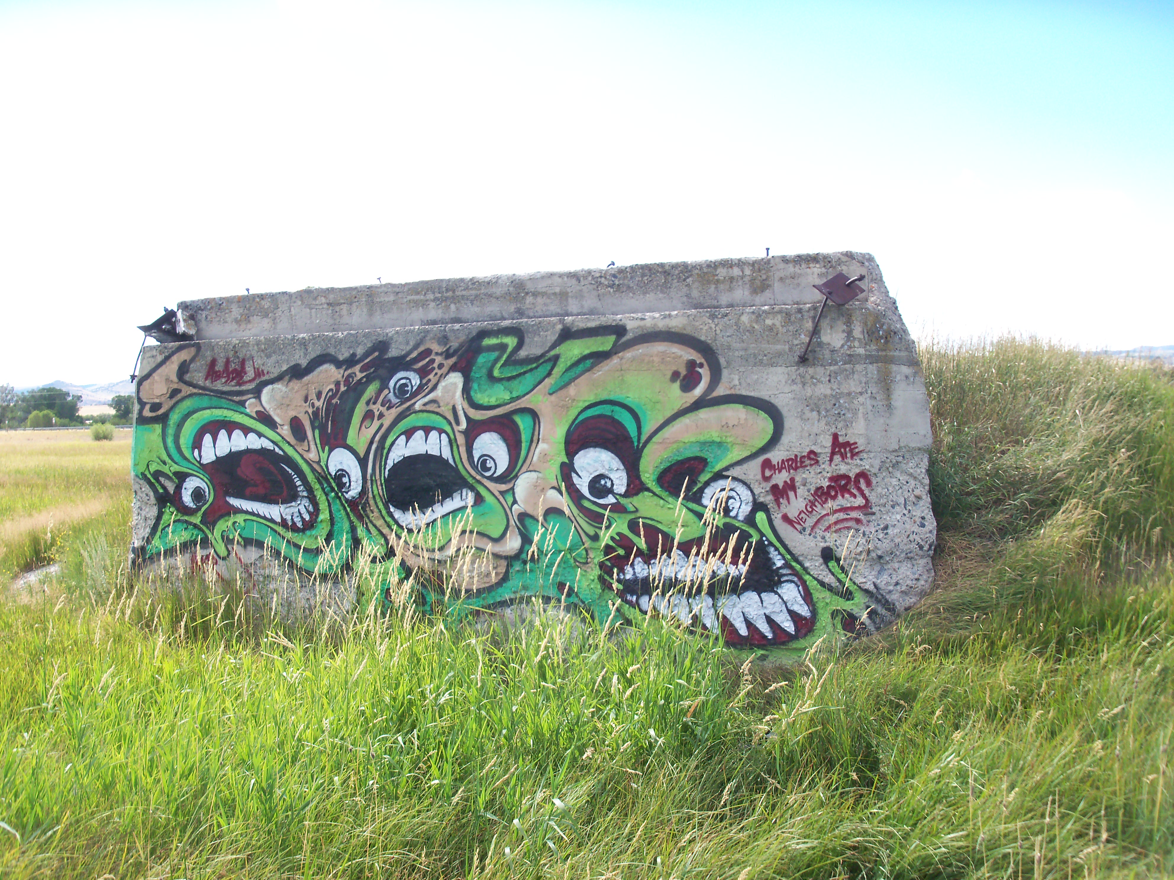 Detail Graffiti Zombie Wallpaper Nomer 22