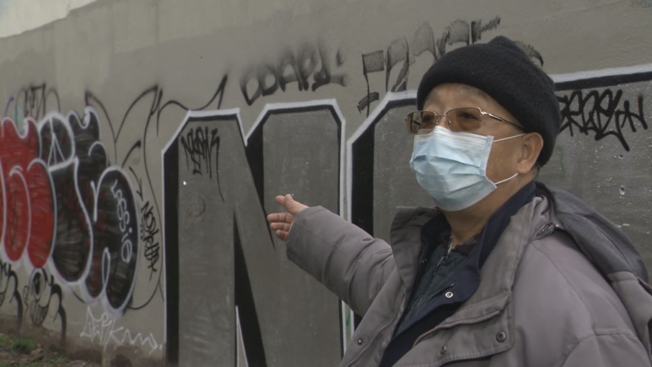 Detail Gray Graffiti Nomer 38