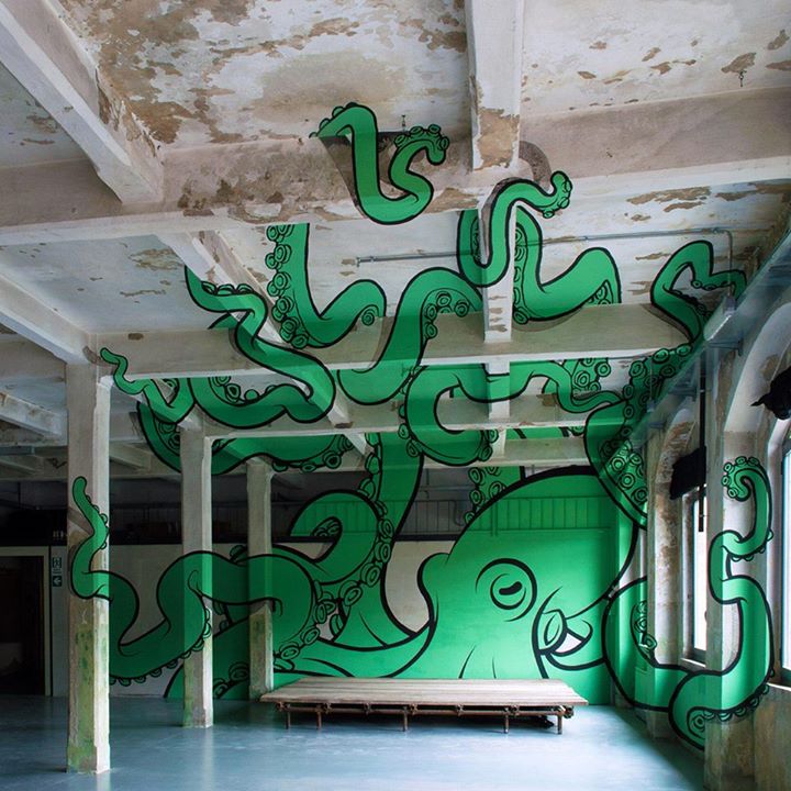Detail Green Graffiti Art Nomer 19