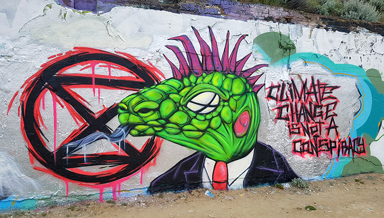 Detail Green Graffiti Art Nomer 26