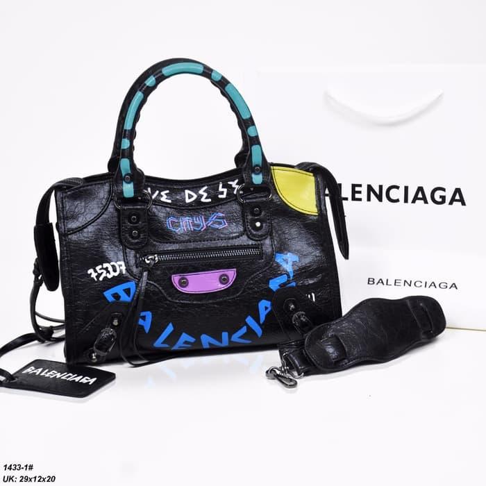 Detail Harga Tas Balenciaga Graffiti Original Nomer 20