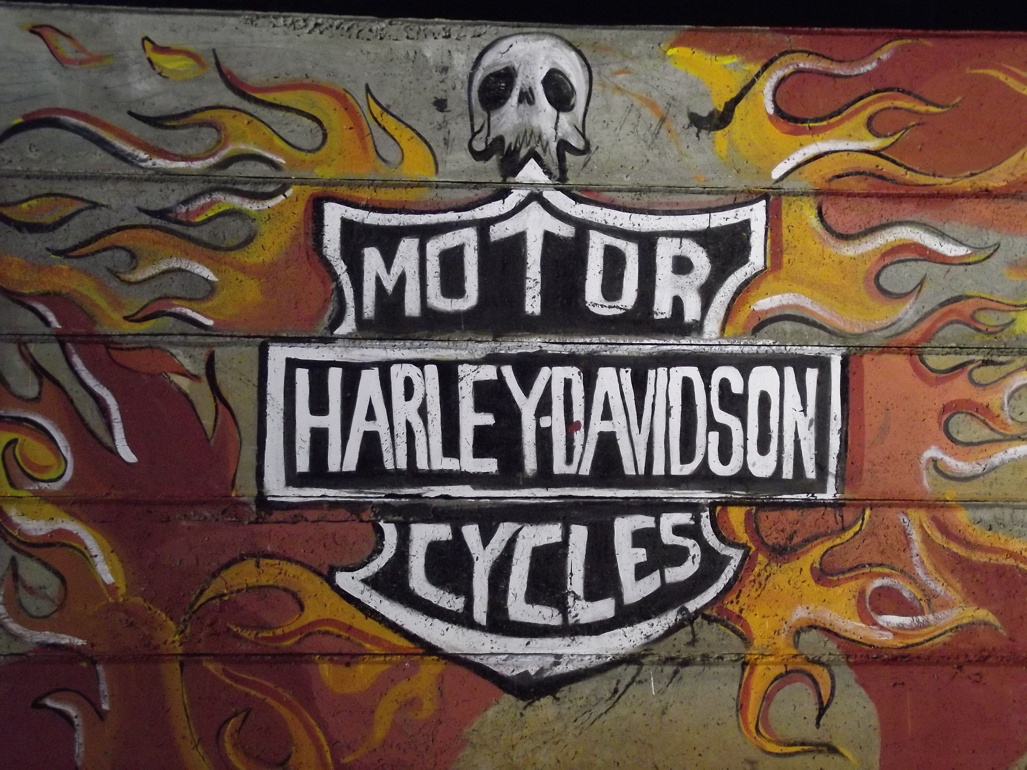 Detail Harley Davidson Graffiti Nomer 3