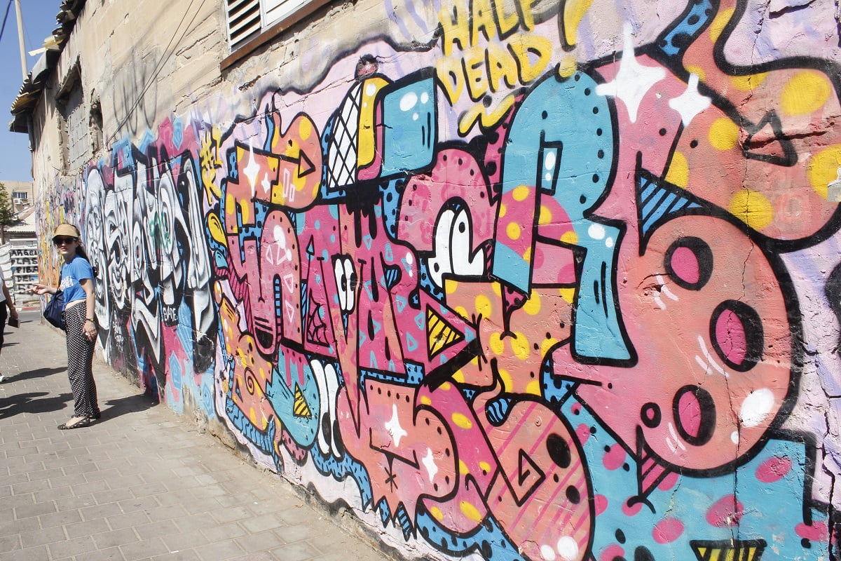 Detail Hebrew Graffiti Nomer 6