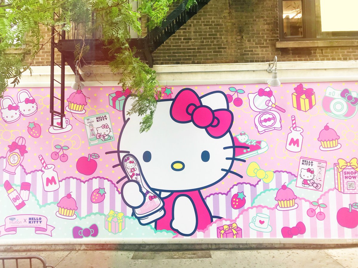 Detail Hello Kitty Graffiti Nomer 30