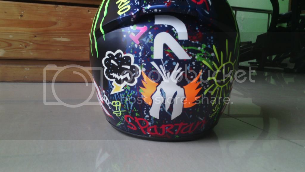 Detail Helm Ink Airbrush Graffiti Nomer 15