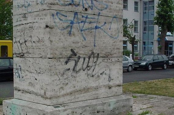 Detail Heritage Graffiti Remover Nomer 21