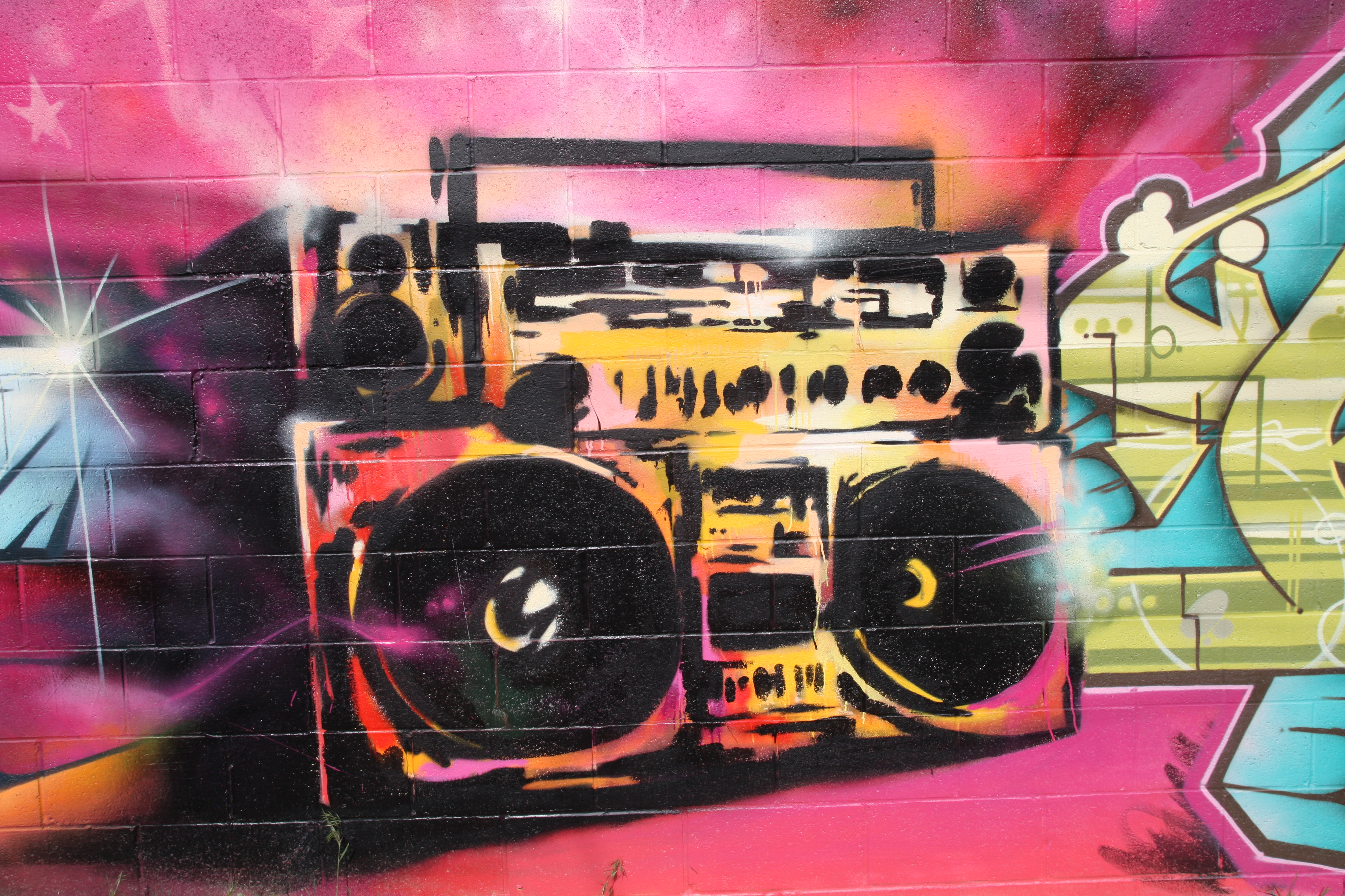 Detail Hip Hop Graffiti Wallpaper Nomer 48