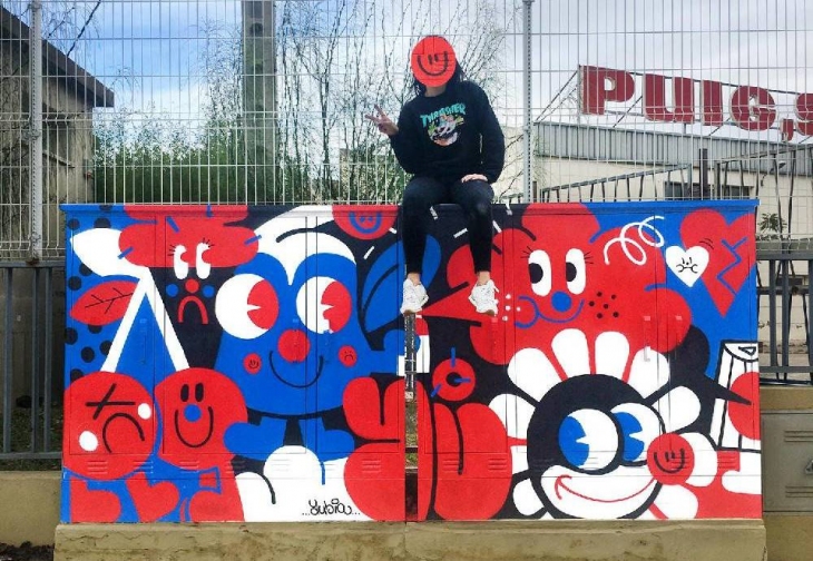 Detail Hola Graffiti Nomer 6