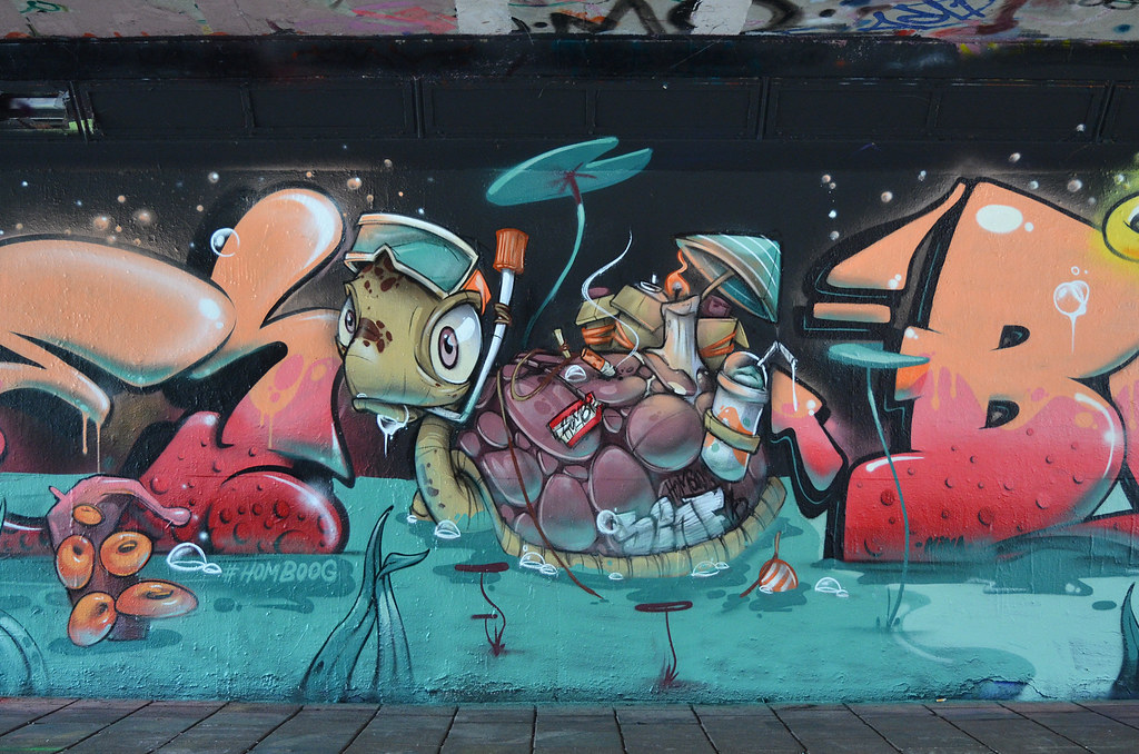 Detail Homboog Graffiti Nomer 13