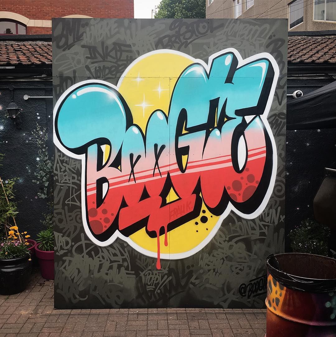 Detail Homboog Graffiti Nomer 9