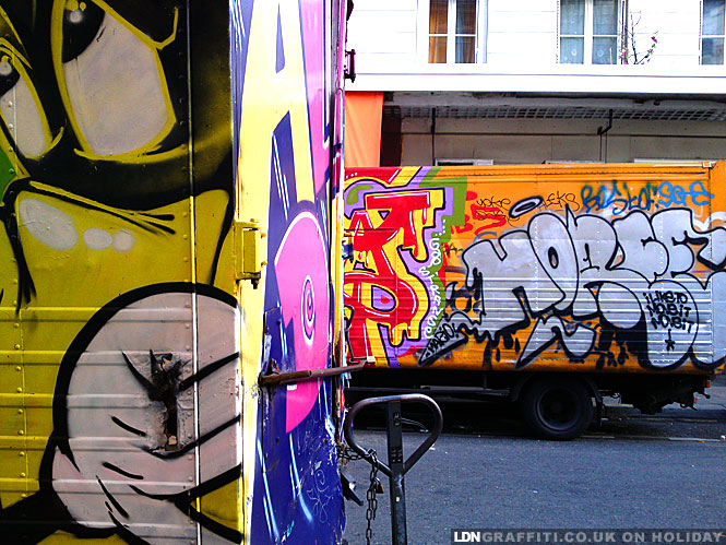Detail Horfe Graffiti Nomer 10