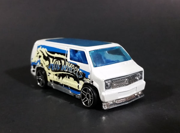 Detail Hot Wheel Dodge Van Graffiti Nomer 7