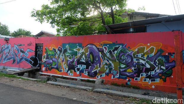 Detail Inonk Graffiti Nomer 13