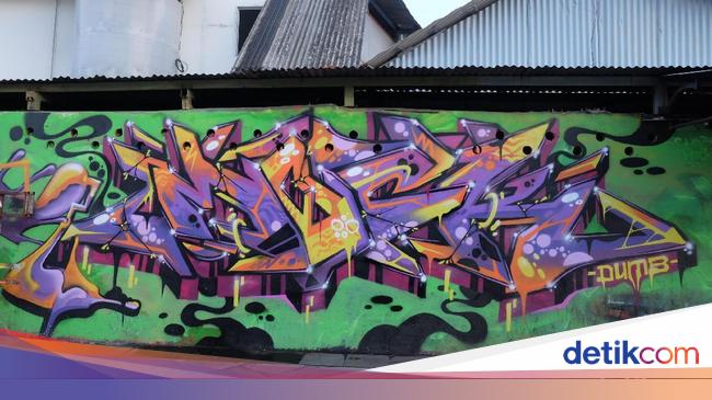 Detail Inonk Graffiti Nomer 19