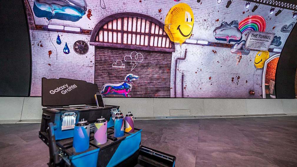 Detail Interactive Graffiti Wall Nomer 4