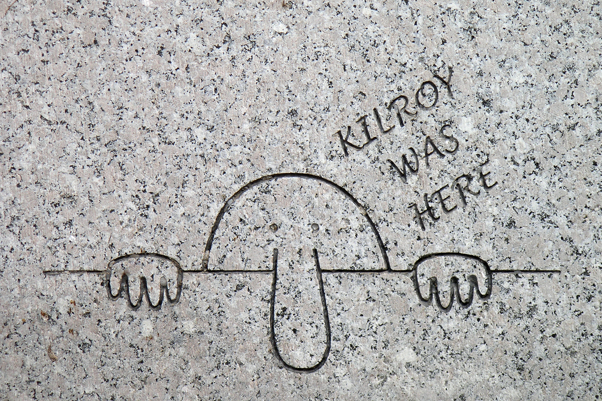 Kilroy Graffiti - KibrisPDR