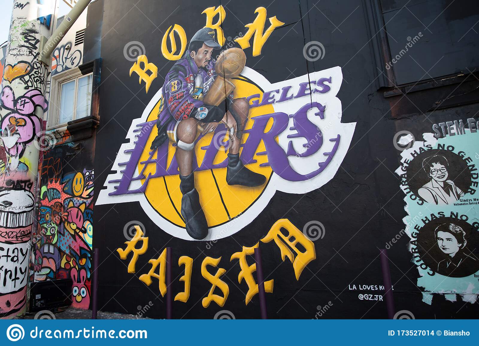 Detail Kobe Bryant Graffiti Wall Nomer 34