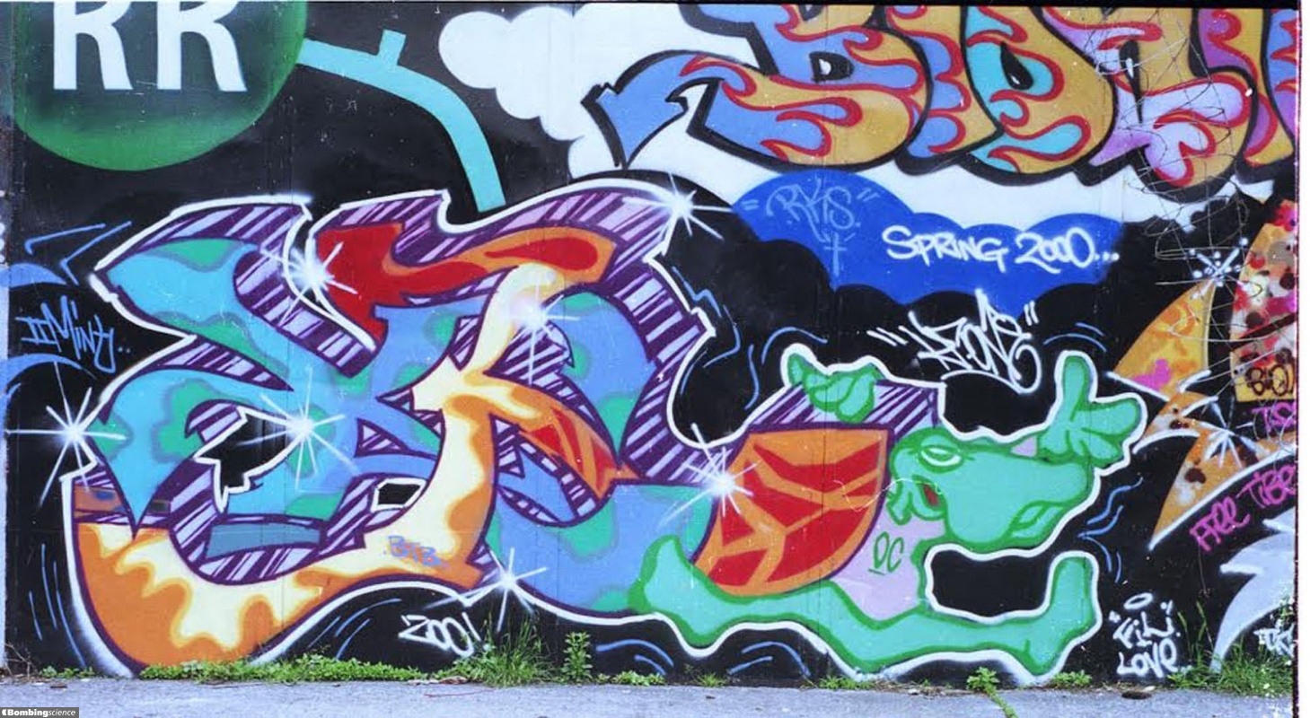 Detail Kr Graffiti Nomer 31