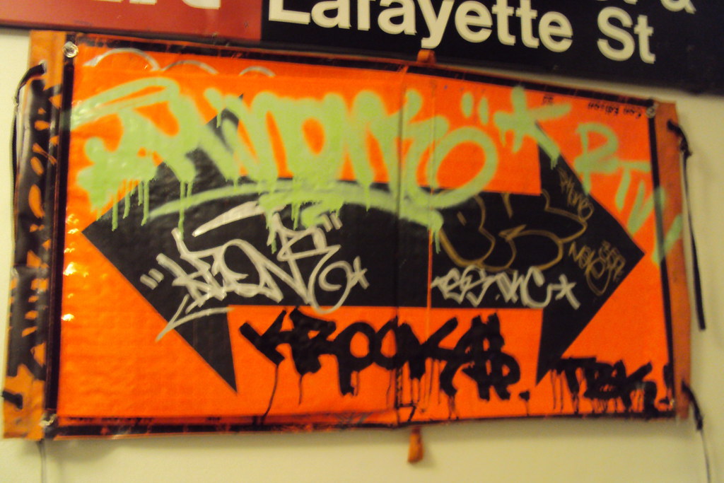 Detail Kr Graffiti Nomer 38