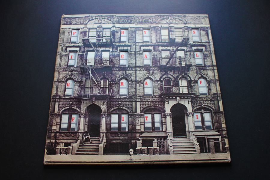 Detail Led Zeppelin Iv Physical Graffiti Nomer 20