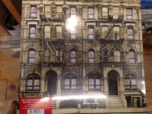 Detail Led Zeppelin Physical Graffiti Deluxe Edition Nomer 27