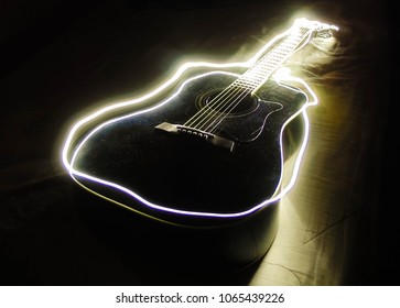 Detail Light Graffiti Guitar Nomer 14