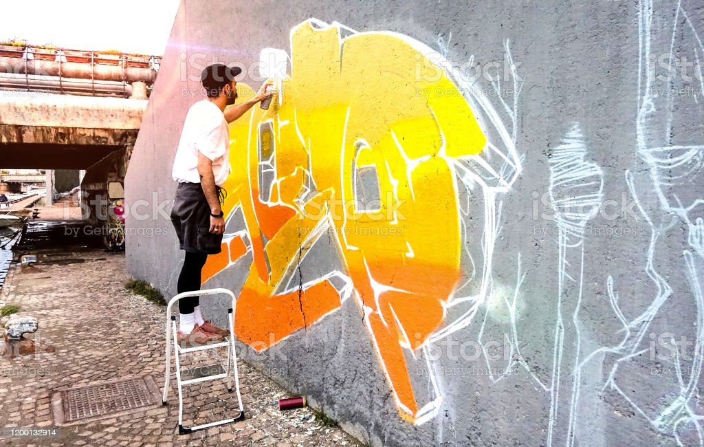 Detail Live Graffiti Art Nomer 52