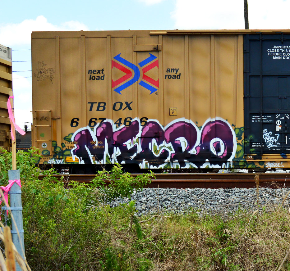 Detail Mecro Graffiti Nomer 33