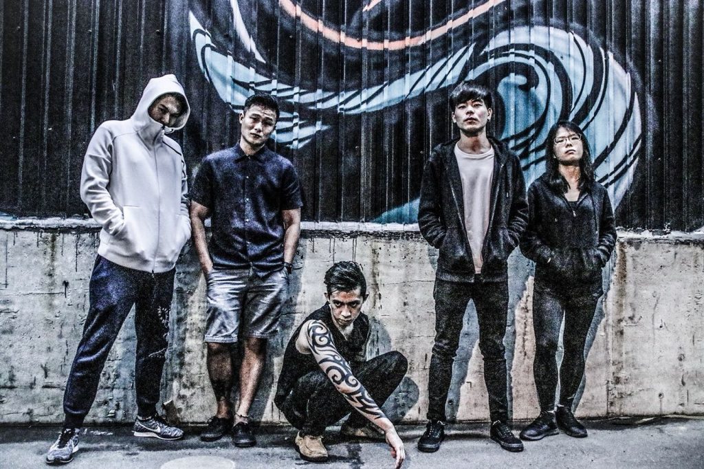 Detail Metalcore Graffiti Nomer 13