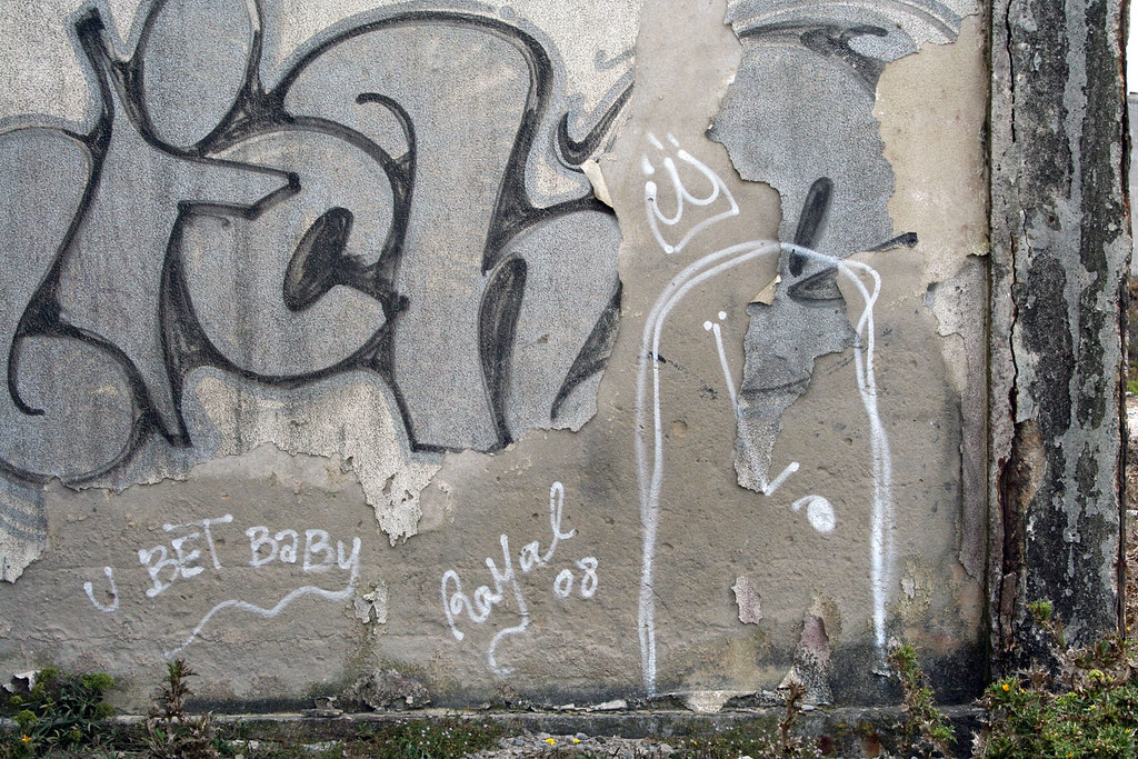 Detail Minimalist Graffiti Nomer 19