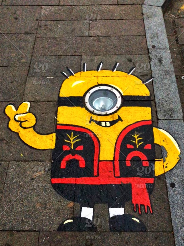 Detail Minion Graffiti Art Nomer 45