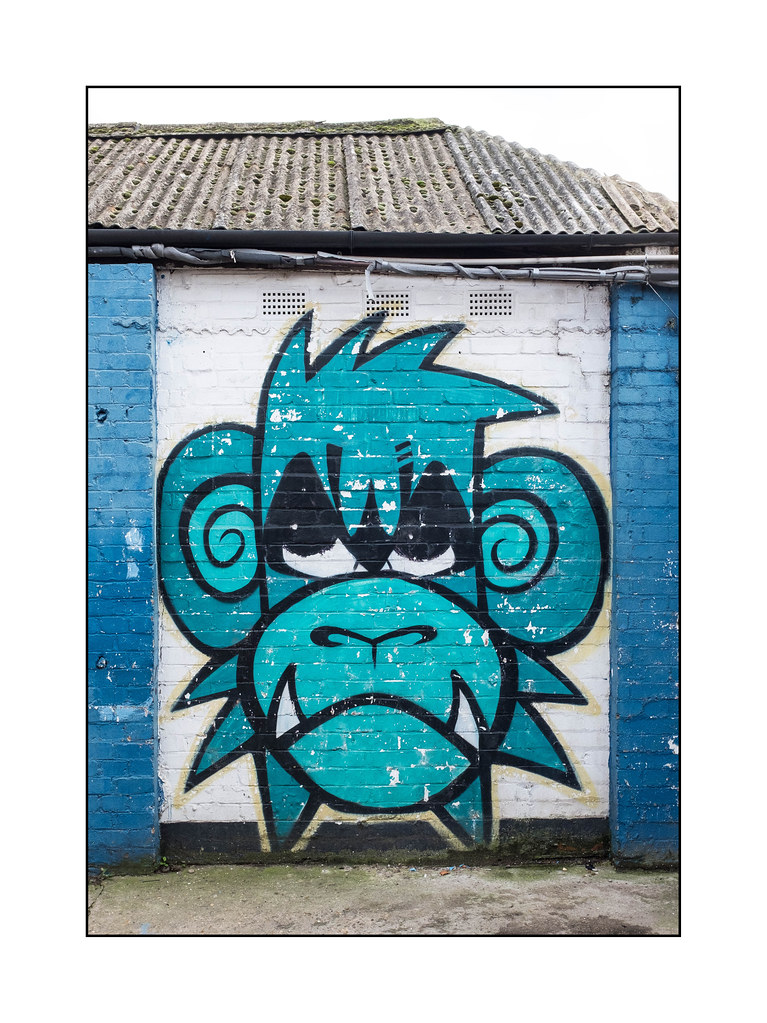 Detail Monkey Graffiti Nomer 42