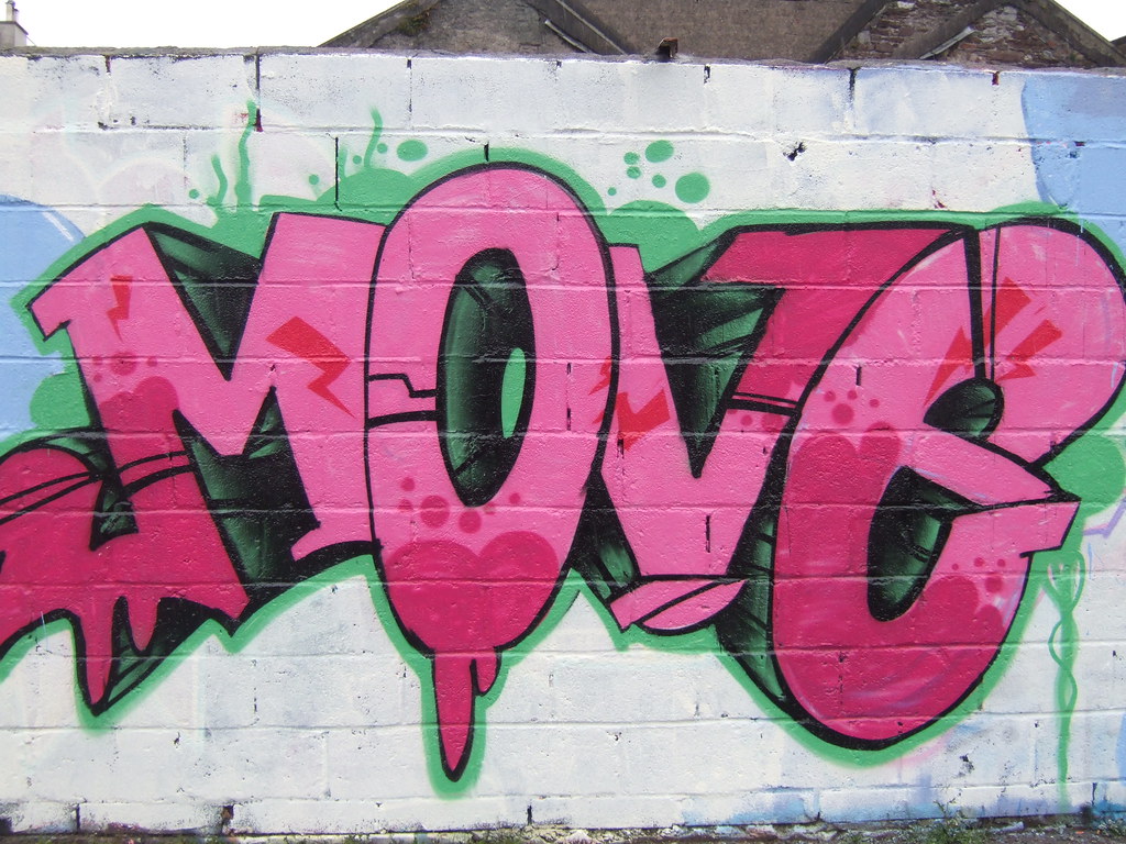 Detail Move Graffiti Nomer 3