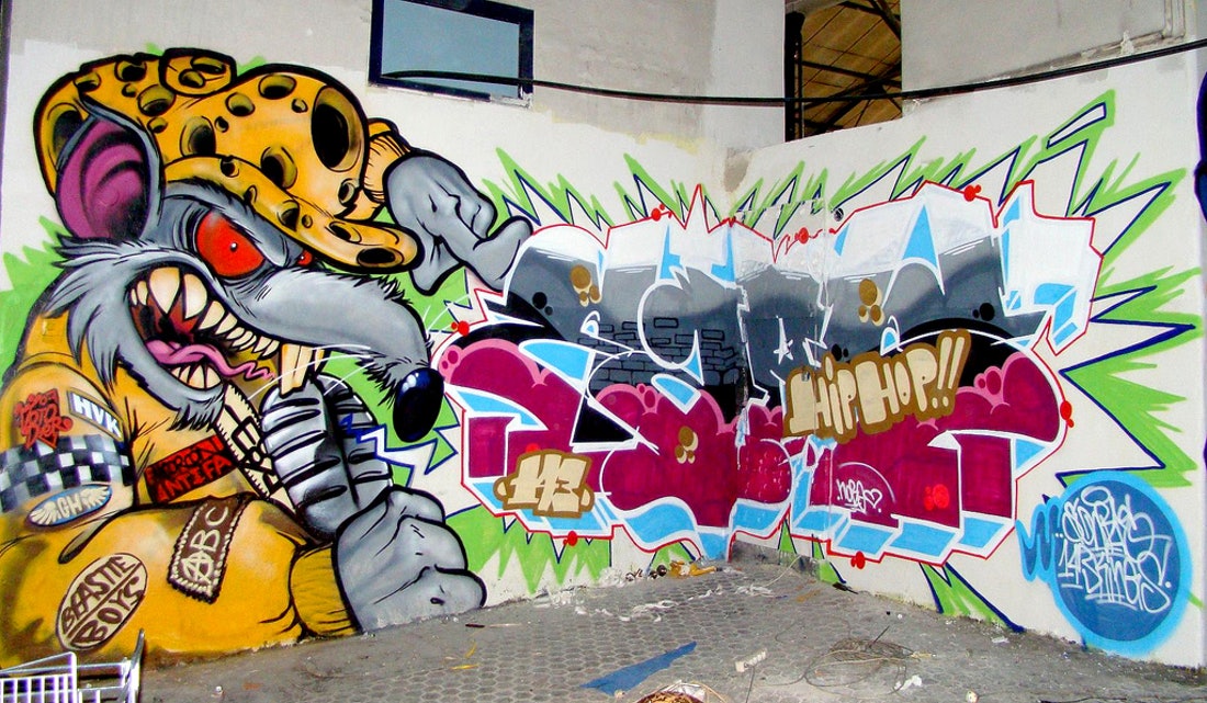 Detail Move Graffiti Nomer 36