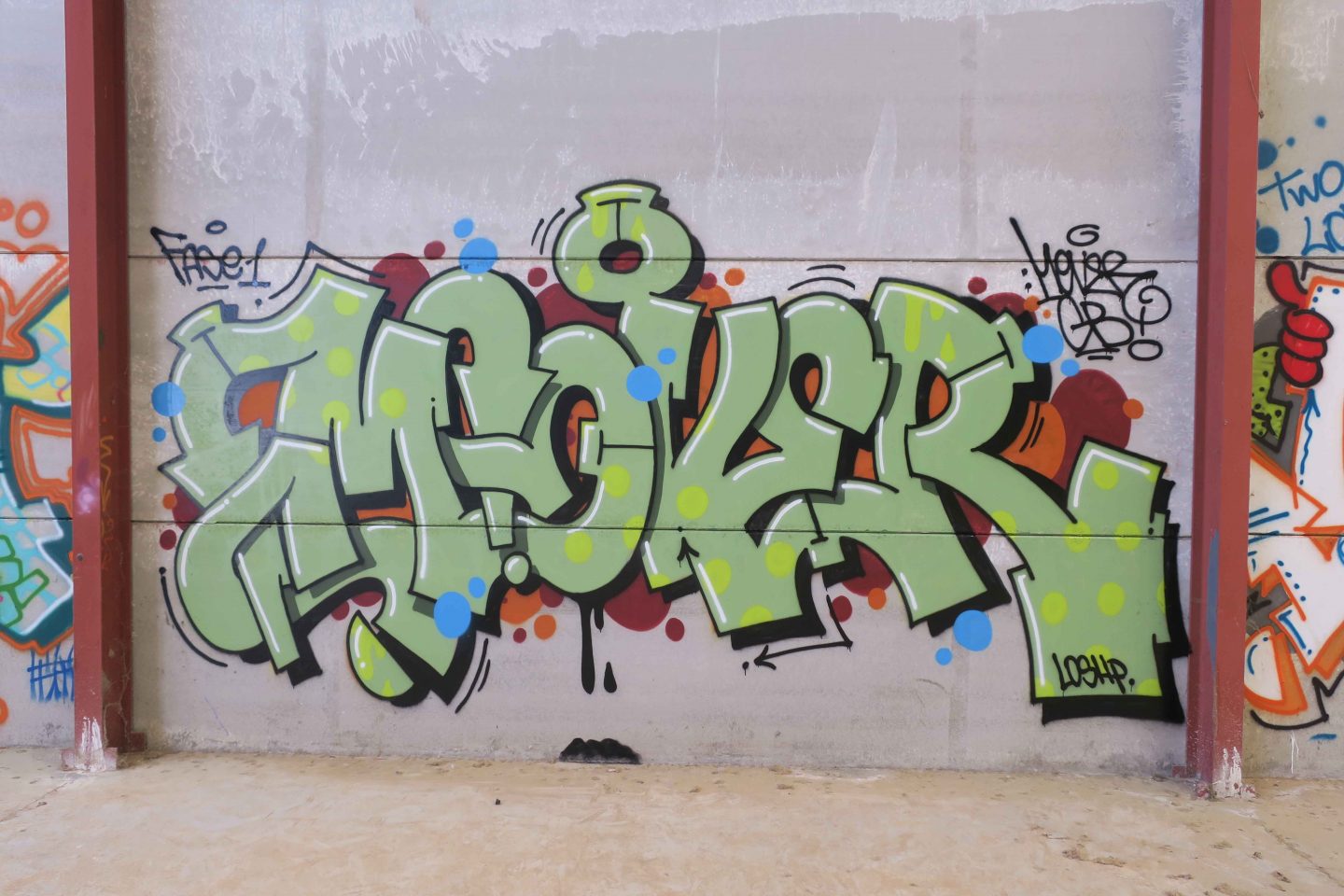 Detail Move Graffiti Nomer 7