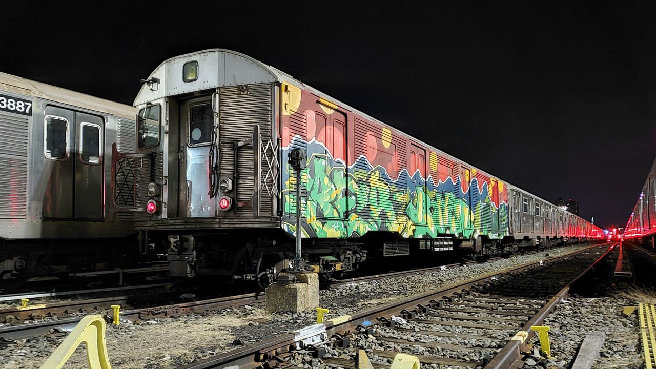 Detail Mta Graffiti Nomer 21