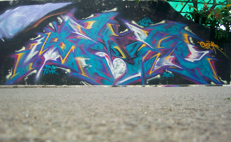 Detail Olderplus Graffiti Nomer 22